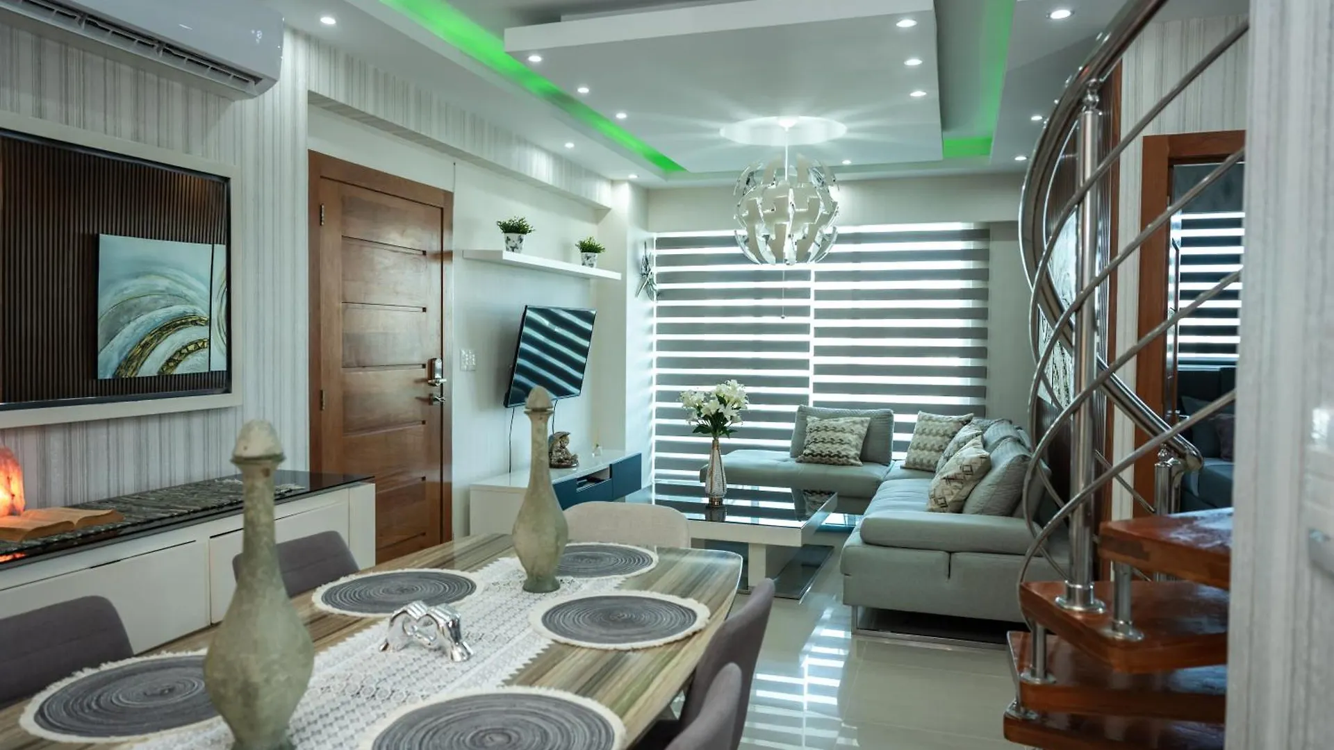 Jacuzzi Spa Penthouse Bella Vista 10 Personas Santo Domingo