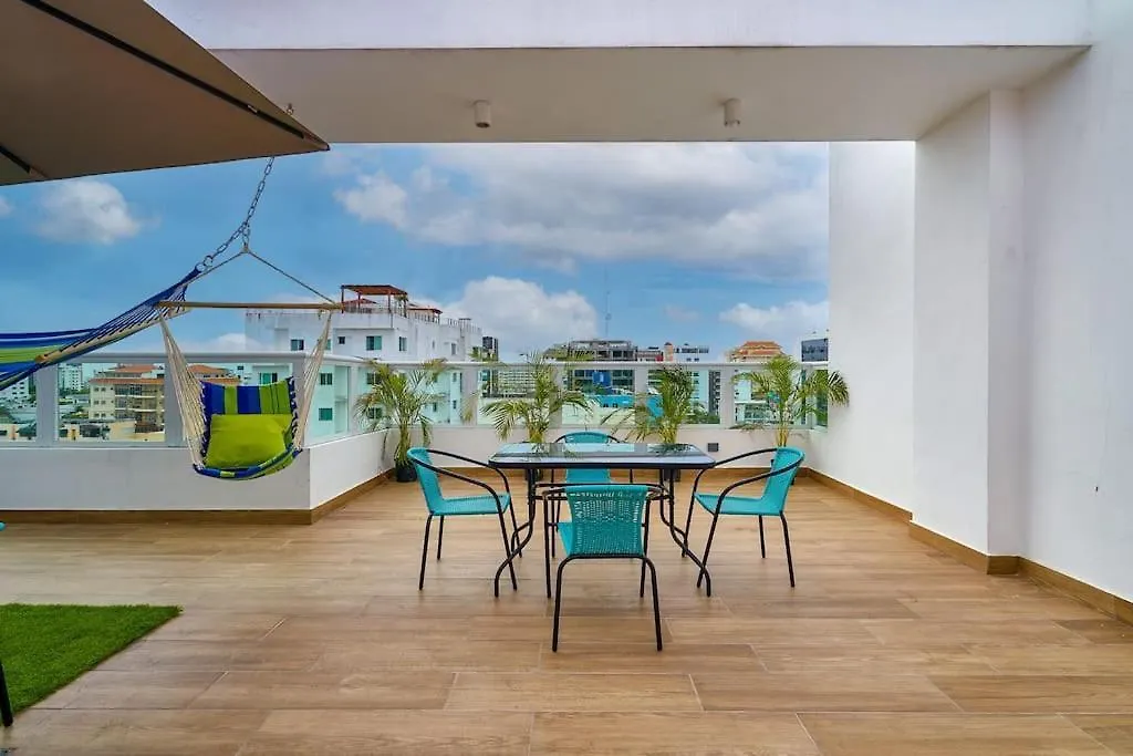 Lujoso/Moderno Pent House En Bella Vista. Terraza Privada, Piscina Apartment Santo Domingo